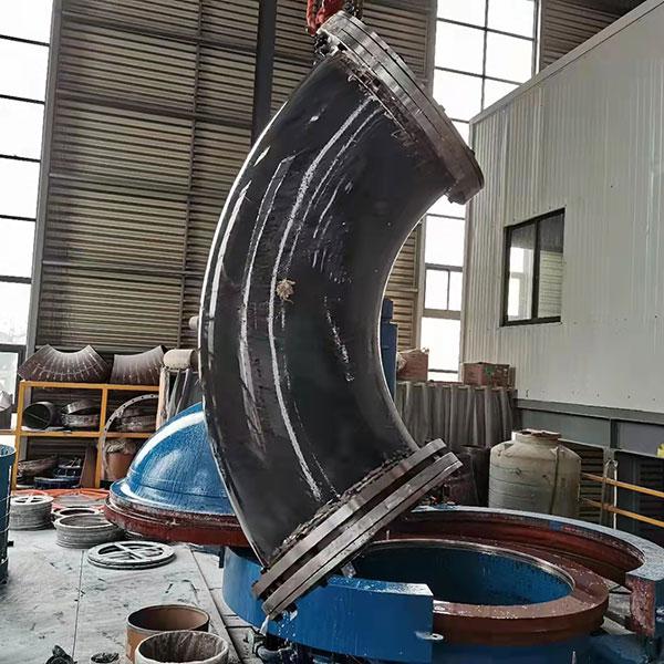 衬氟大弯头